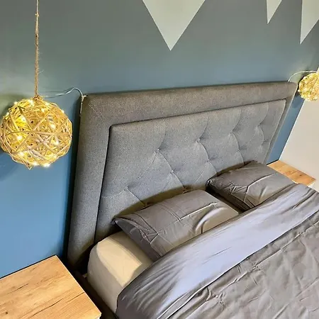 Cosy Mountain View 1 דירה *